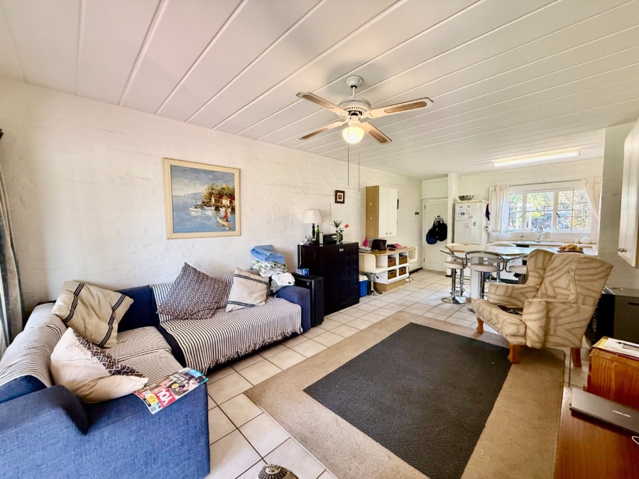 2 Bedroom Property for Sale in Caribbean Beach Club North West